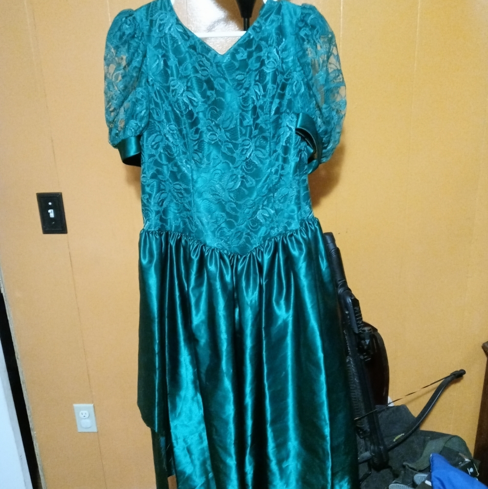 Green Formal Dress